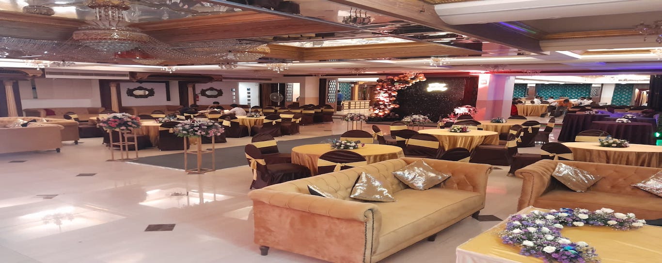 Ajivasan Banquet HallLuxury  in Santacruz